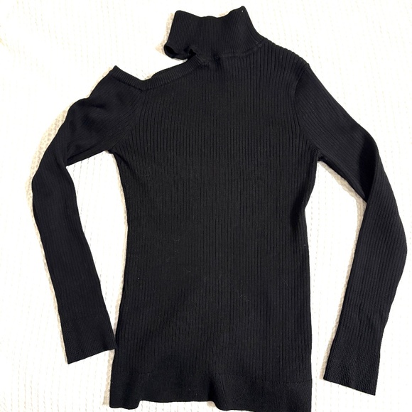 DKNY Open Shoulder Ribbed Knit Turtleneck - Picture 4 of 5